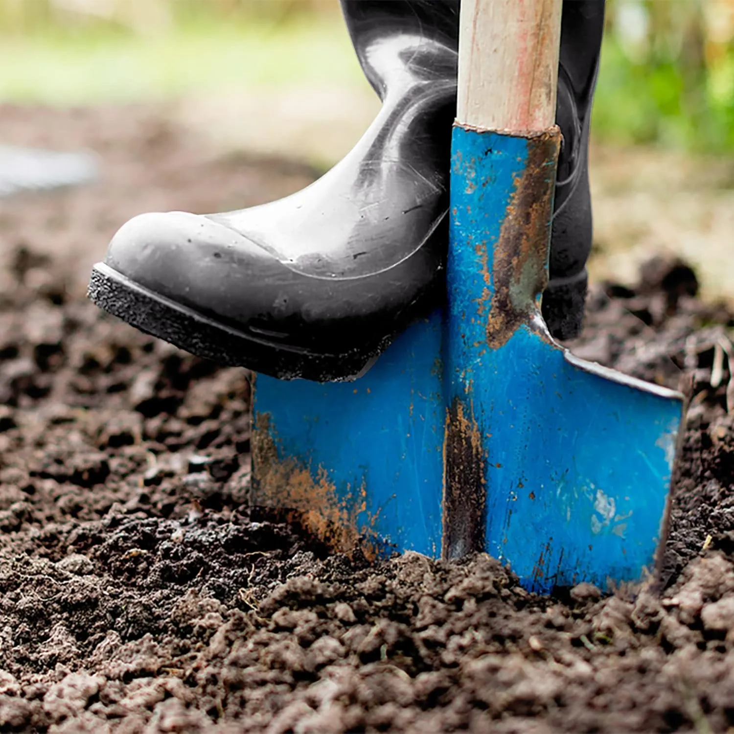 ATERET Footwear Protection PVC Steel Toe Boot 100% Waterproof Lightweight and Durable Footwear For Agricultural Construction Industry