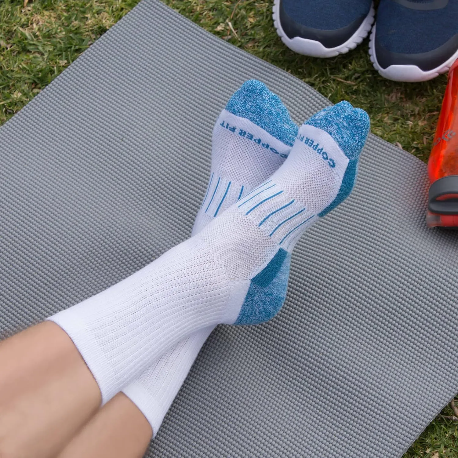 Copper Fit Unisex Crew Length Sport Socks, 2 Pair