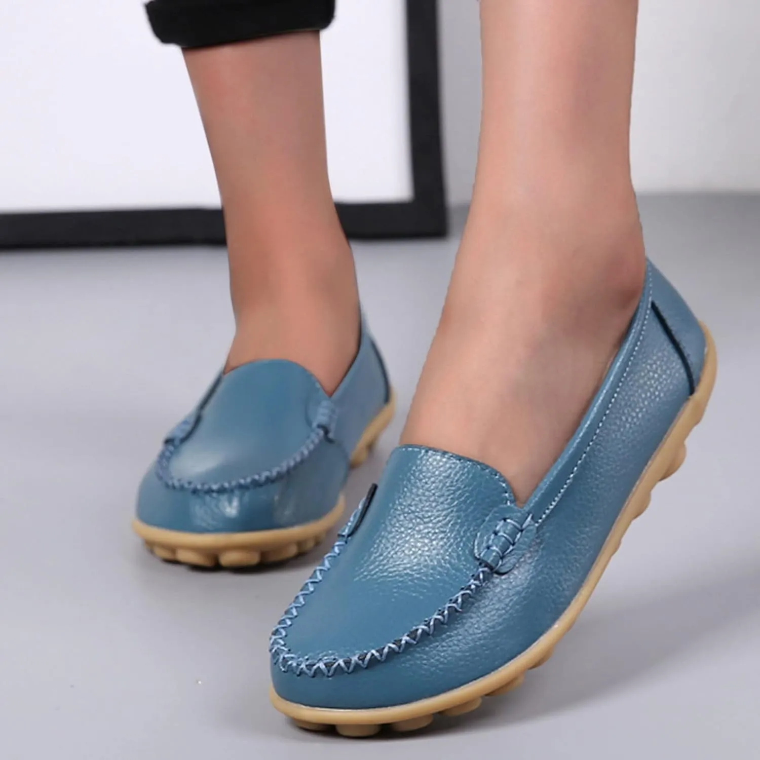 Loafers for Women Comfort Flat Shoes Lightweight Moccasins Shoes Slip On Penny Loafers Casual Work Shoes
