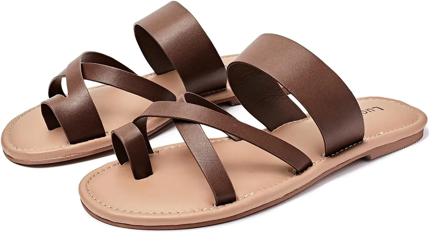 Luoika Women's Wide Width Flat Sandals, Flip Flop Slides Sandal Casual Strapy Sandal Slip on Summer Beach Shoes for Women.