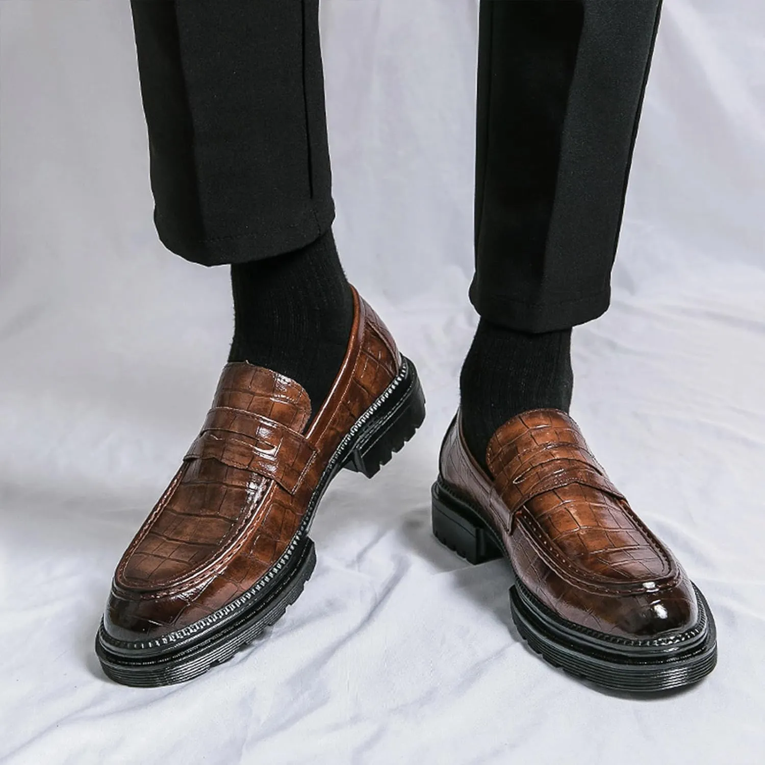 Men's Leather Platform Dress Loafers Classic Crocodile Printed Slip On Casual Comfortable Business Formal Shoes for Party Wedding Prom
