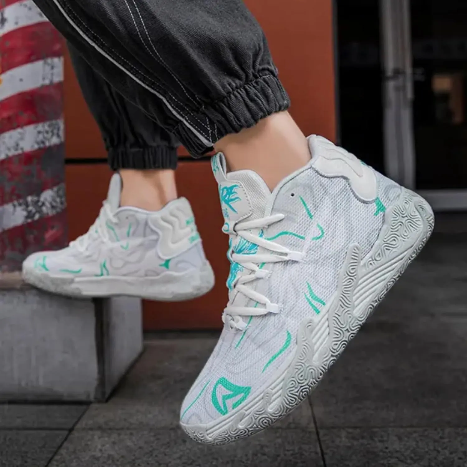 Mens Multicolor High Top Basketball Shoes Non-Slip Breathable Running Shoes Fahsion Lightweight Outdoor Gym Sneakers