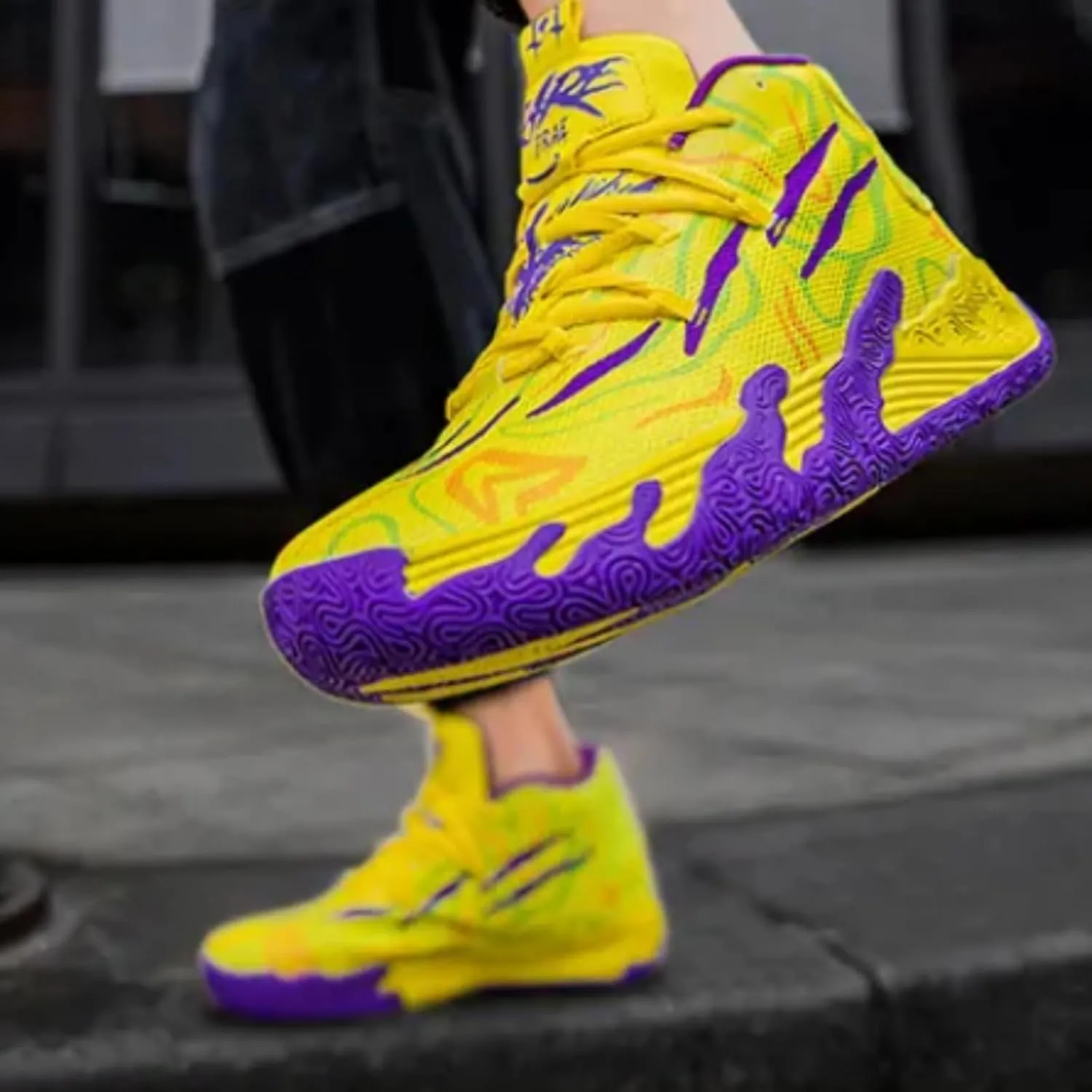 Mens Multicolor High Top Basketball Shoes Non-Slip Breathable Running Shoes Fahsion Lightweight Outdoor Gym Sneakers