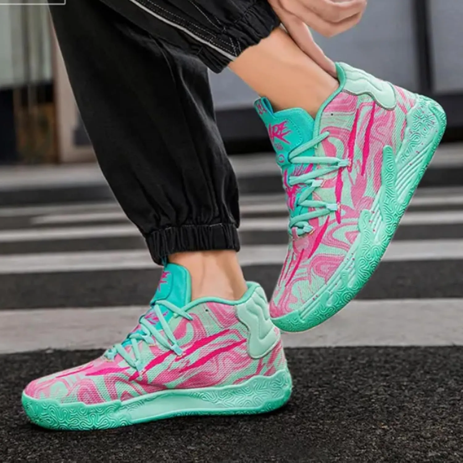Mens Multicolor High Top Basketball Shoes Non-Slip Breathable Running Shoes Fahsion Lightweight Outdoor Gym Sneakers