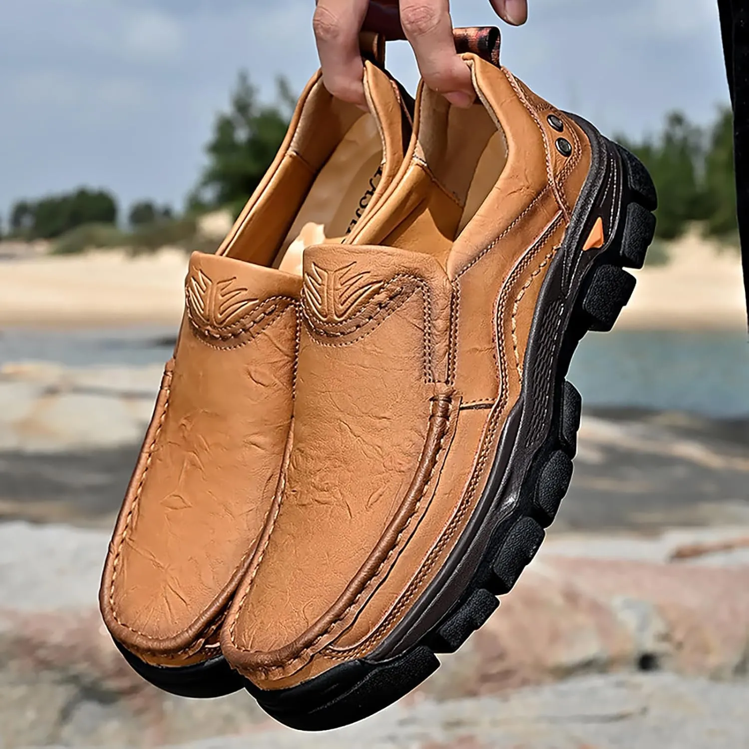 Men's Thick Bottom Slip on Leather Loafer,Hand Stitching Comfort Anti Slip Moccasins Casual Walking Shoes Outdoor Hiking Driving Work Office Dress Men Classic Leisure Sneakers