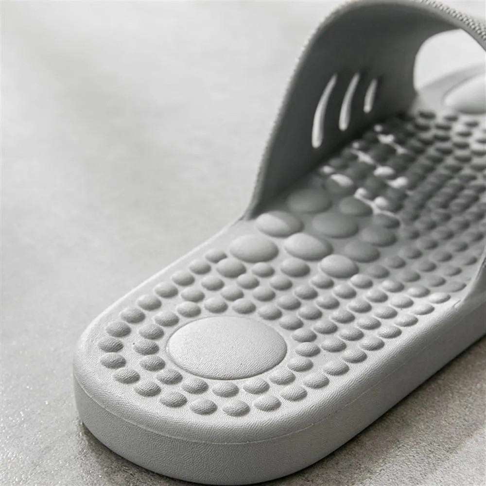 Plantar Fasciitis Massage Slippers Acupressure Foot Massager Reflexology Sandals Gift for Men Women Reduce Feet Neuropathy Pain Relief and Tension(Gray,8.5/9)