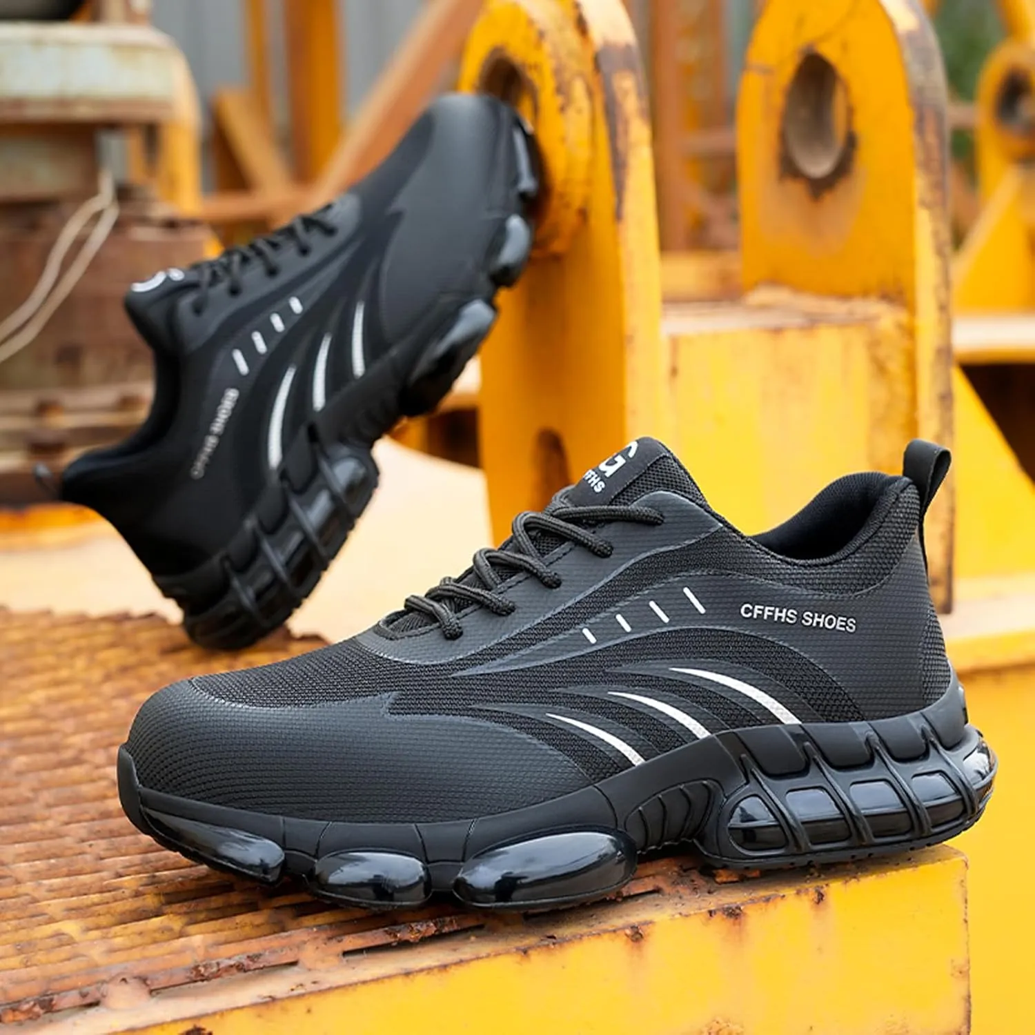 Steel Toe Shoes for Men Women Comfortable Breathable Safety Work Shoes Lightweight Indestructible Puncture Proof Steel Toe Sneakers