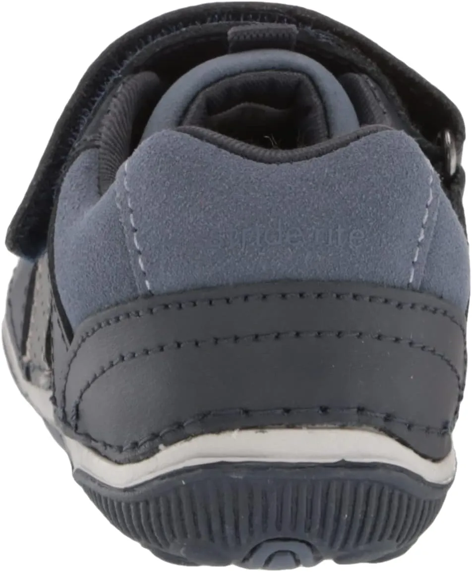Stride Rite Unisex-Child SRT Wes Sneaker
