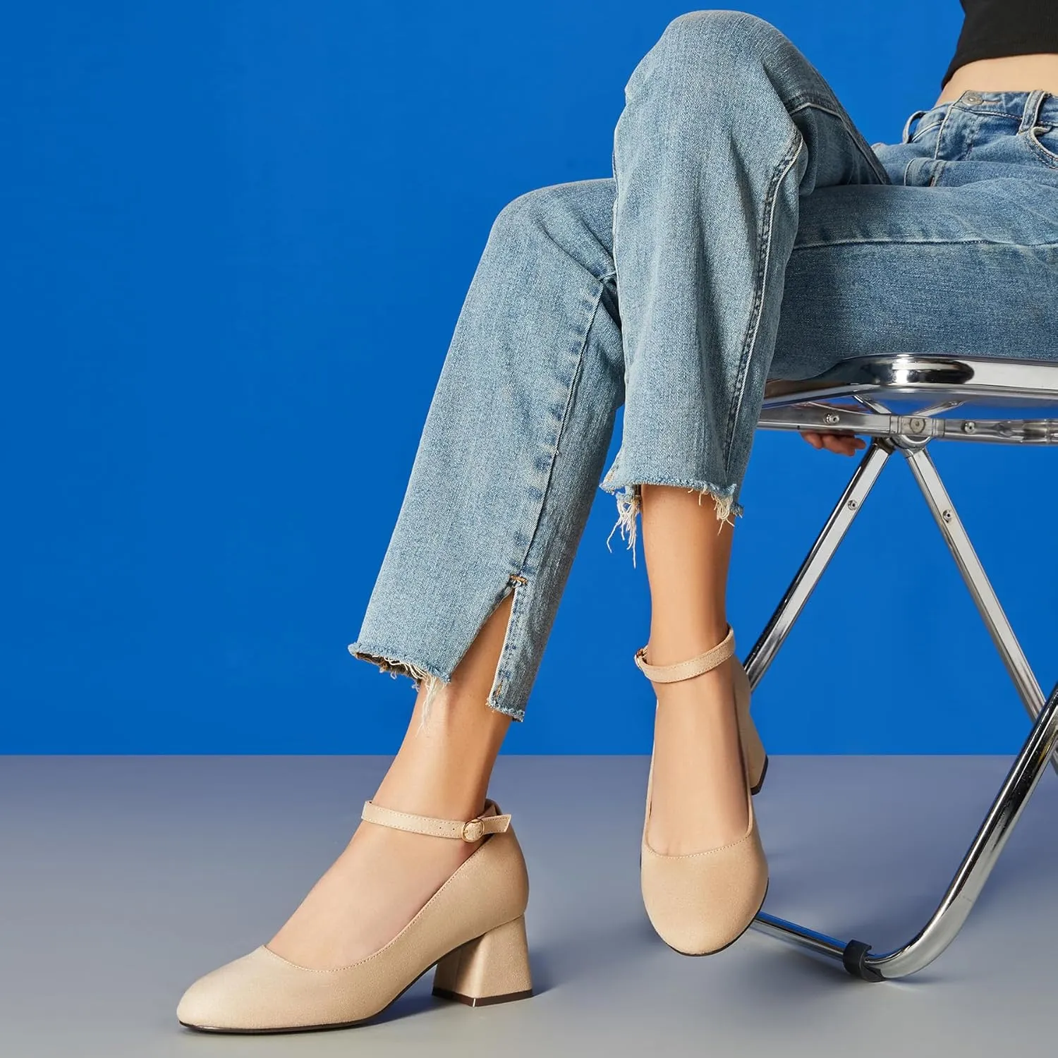 Trary Women's Chunky Low Heels Closed Round Toe Block Heels Mary Jane Shoes Adjustable Ankle Strap Pumps Comfortable Loafers Casual Dress Wedding Work Heels for Women