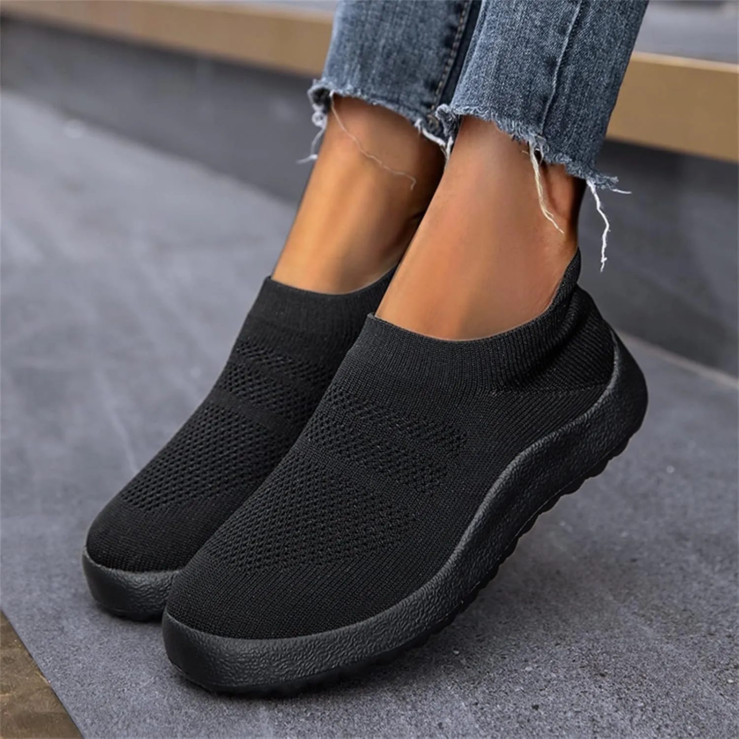 Womens Slip On Walking Shoes Non Slip Running Shoes Running Shoes for Women Mesh Breathable Men's Casual Shoes Dress Sneakers Platform Tennis Shoe Trainers Shoe