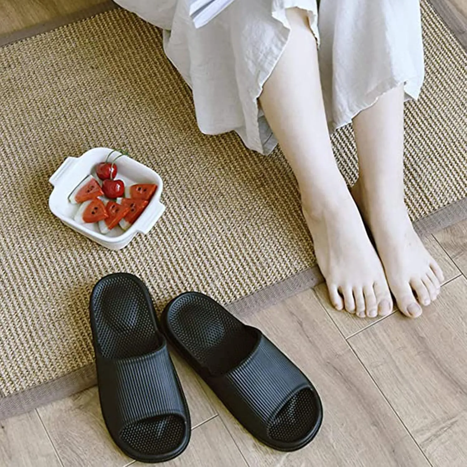 WYSBAOSHU Slippers for Women and Men House Slides Shower Sandals Non-Slip Spa Massage Foam Bathroom Pool Shoes