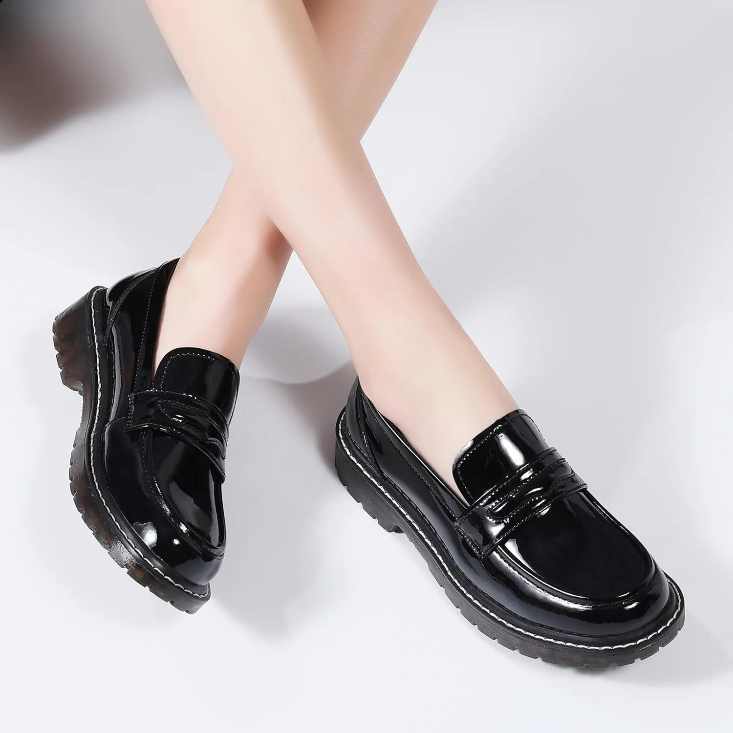 XMM Black Loafers for Women Chunky Loafer Shoes Penny Loafers Flats Lug Sole Lightweight Slip On Ladies Shoes Business Casual Dressy Comfortable Office Shoes
